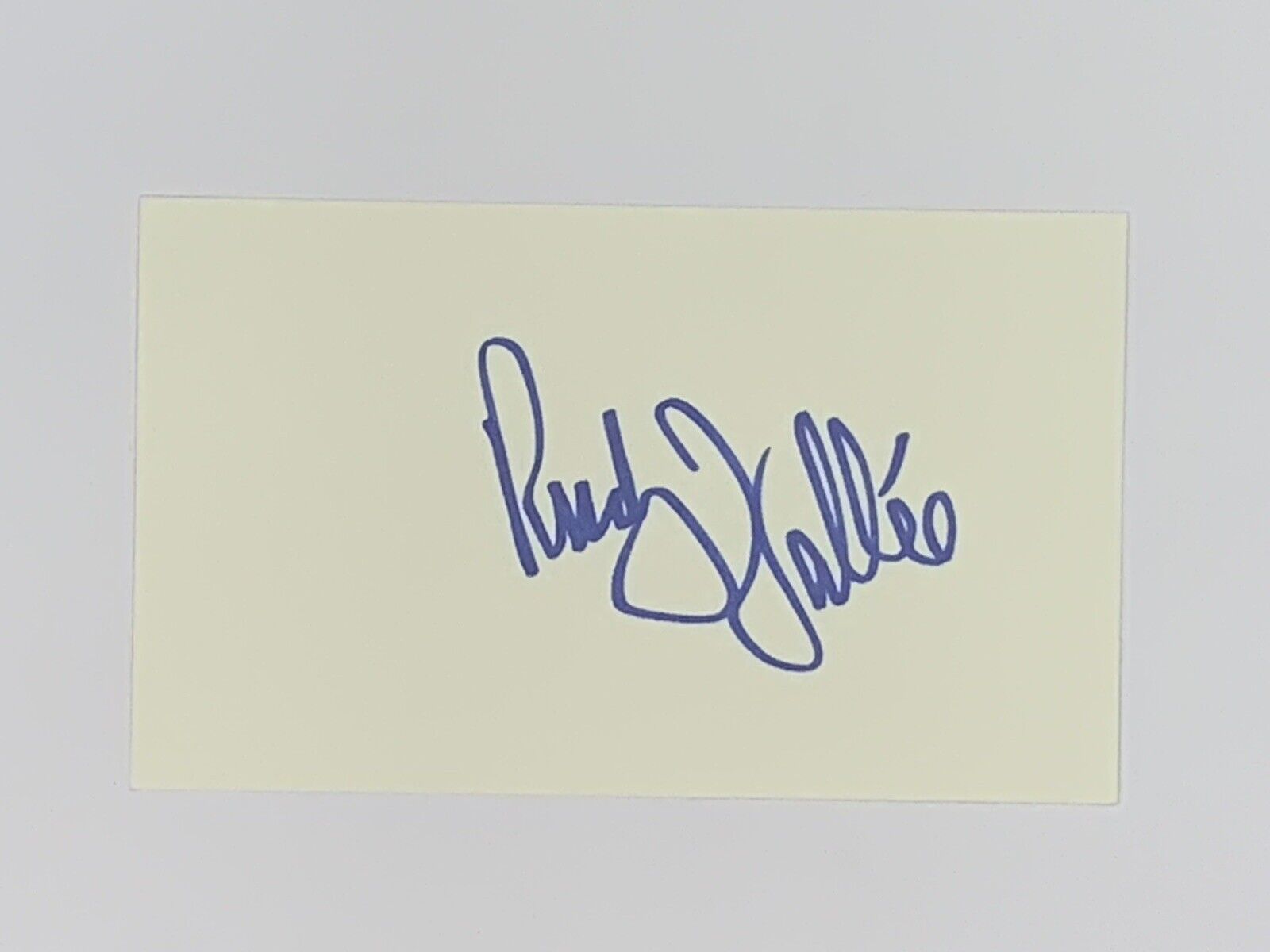 Rudy Vallee Singer Signed 3x5 Index Card Autograph D.1986