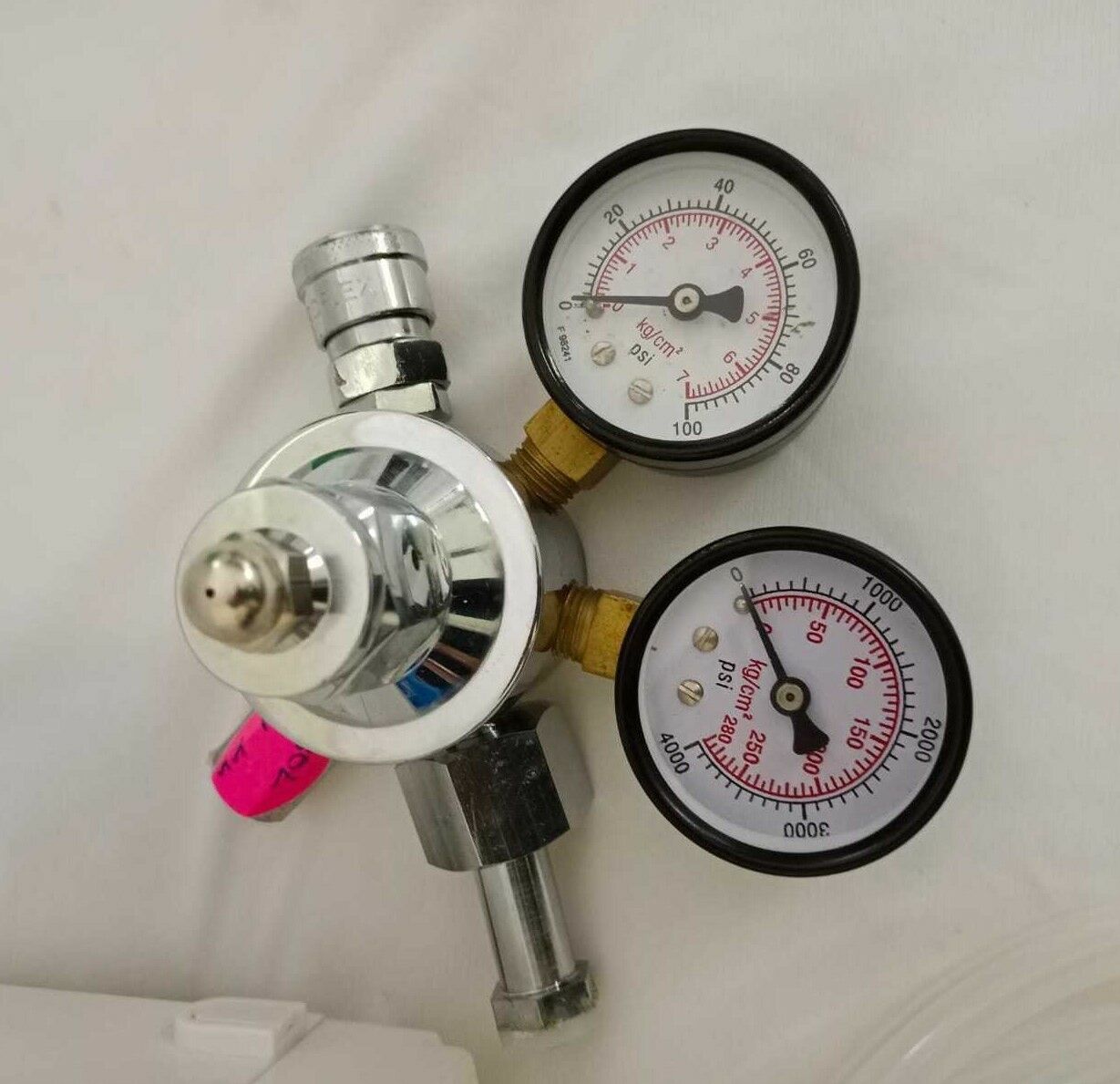 New Laparoscopic Co2 Insufflators High Pressure Regulator Accessories Instrument