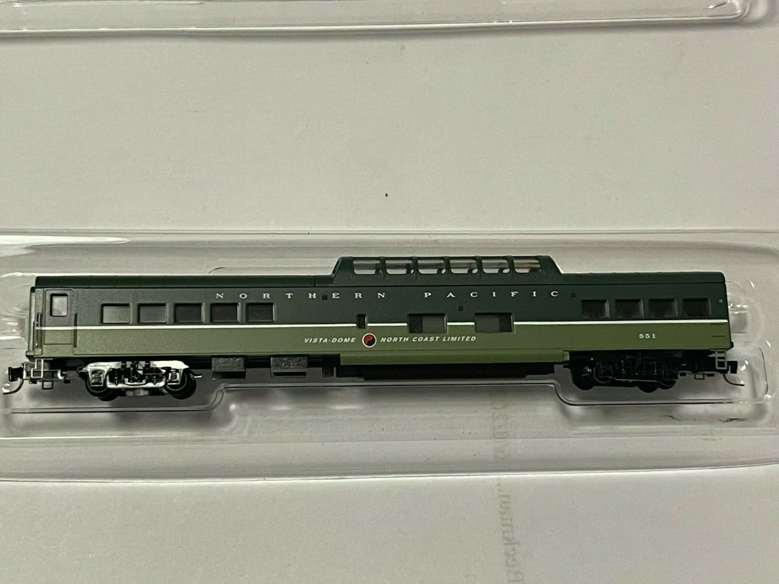Micro Trains Z Scale 83' Passenger Dome Car "northern Pacific" #551