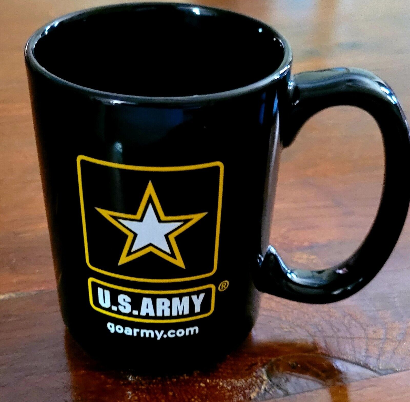 United States Army Reserve Coffee Cup/mug, 4.5 "tall X 3.25" Diameter